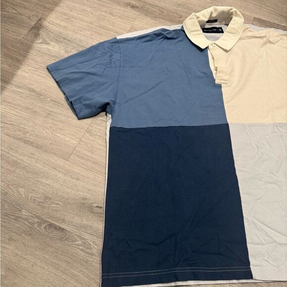 Abercrombie and Fitch, blue and white Colorblock Men's Collared Shirt - Picture 3 of 7